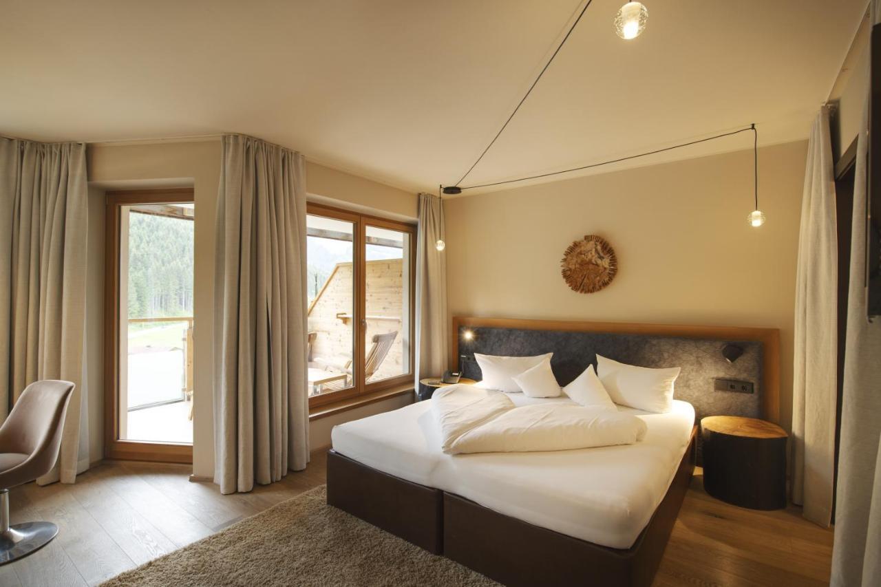 Almhof Family Und Wellness Resort 겔로스 외부 사진