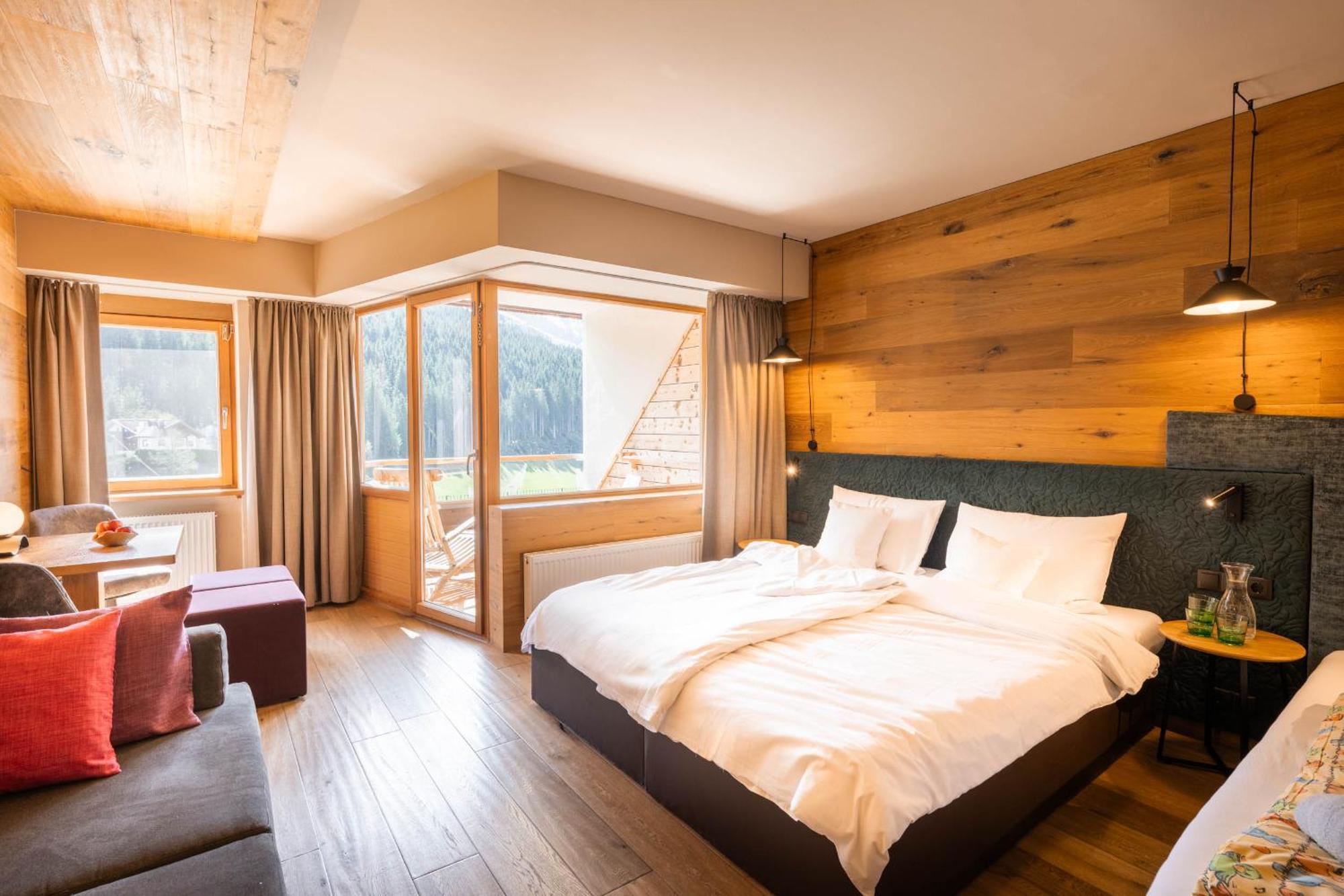 Almhof Family Und Wellness Resort 겔로스 외부 사진